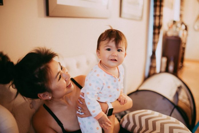 Dr. Mom explores Sleep Training Baby: What are the Best Sleep Training Methods and How do I Sleep Train my Baby?